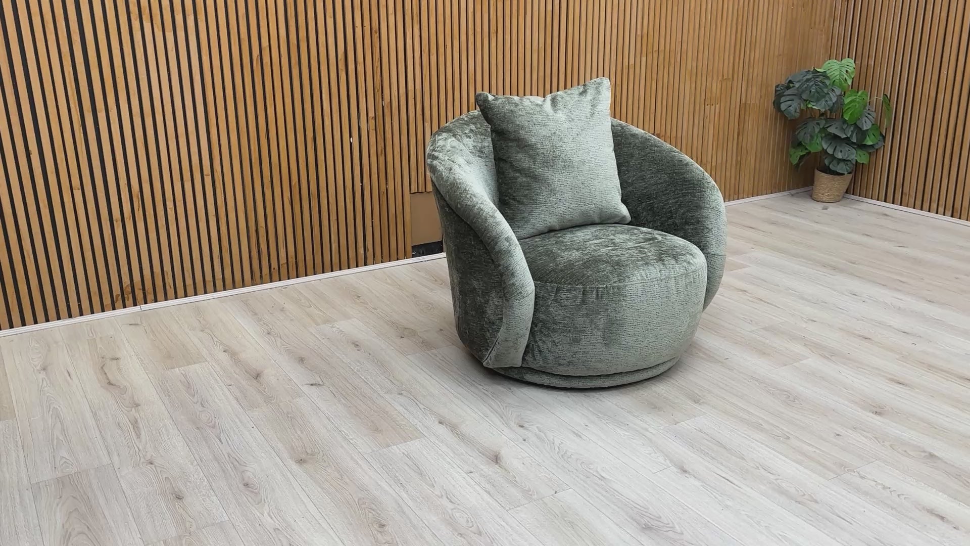 Video demonstrating the 360-degree view and fabric texture of the Jasper moss green accent chair.
