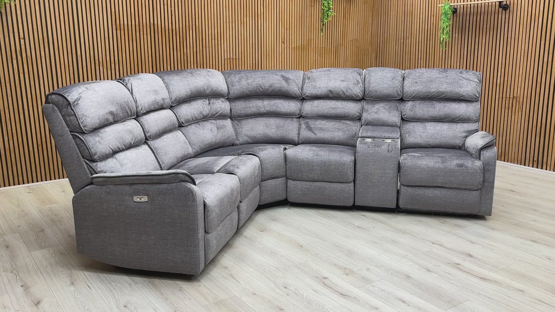 Video preview demonstrating the power recline and storage console features of the Savoy Sofa