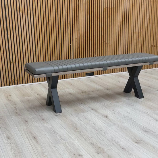 Video walkaround of the bench, showing the texture of the wood and the faux leather seating pad.