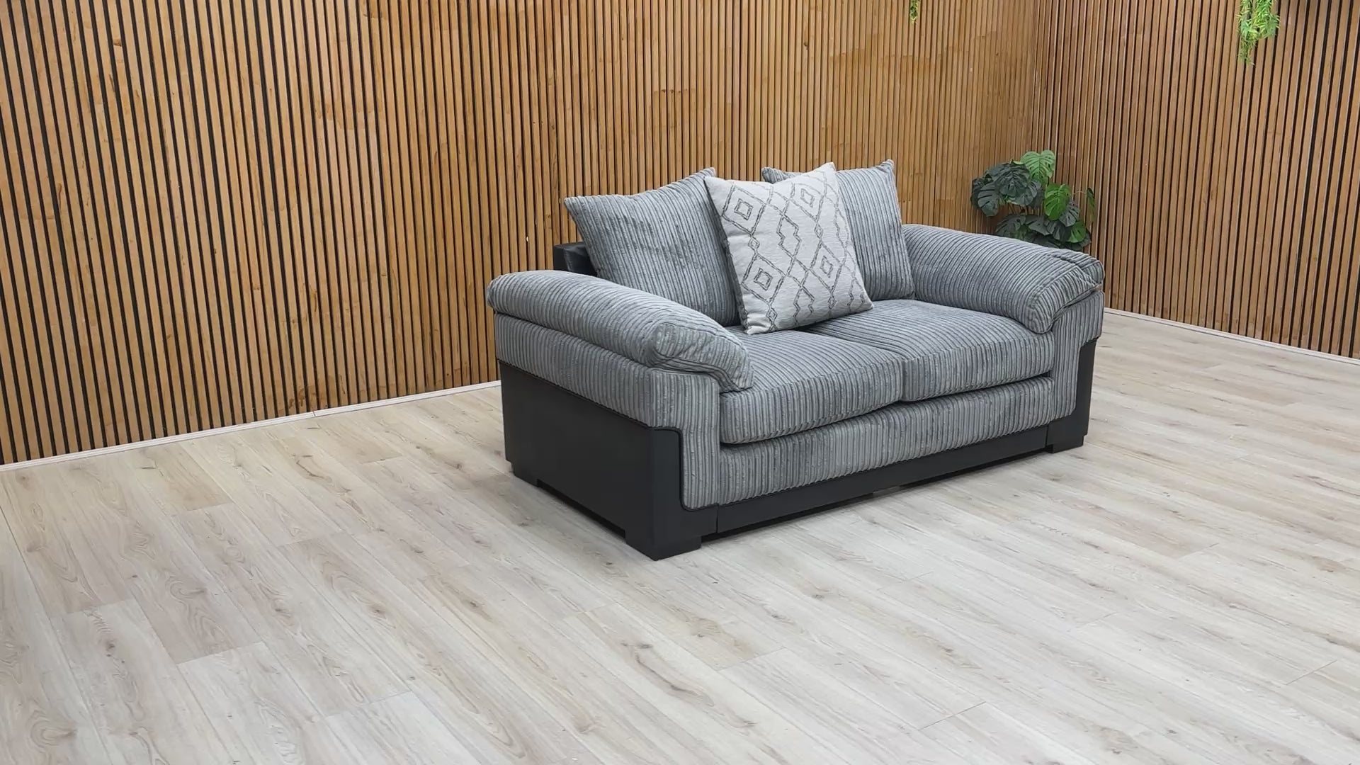 Video tour of the ‘Marissa’ Grey Jumbo Cord Sofa, showing the tactile quality of the fabric and the overall comfort of the seating.