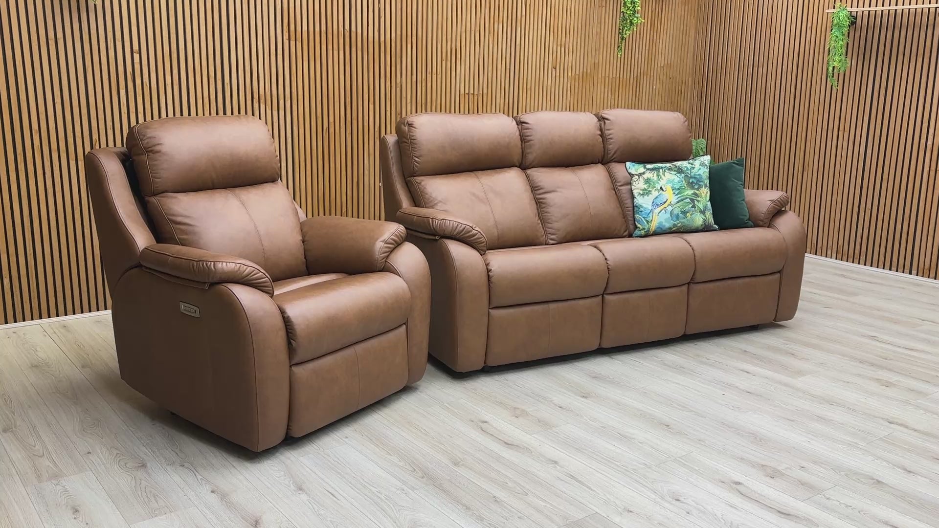 Video of  the 'Kingsbury' Sofa and Chair set, highlighting the sprung seats and luxury fibre back cushions.
