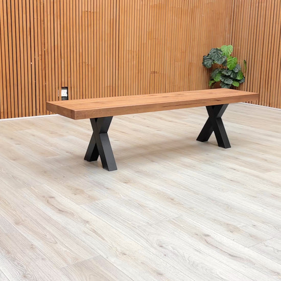 Video of the overall design and industrial-style metal legs of the Bodahl Njord 180cm dining bench.