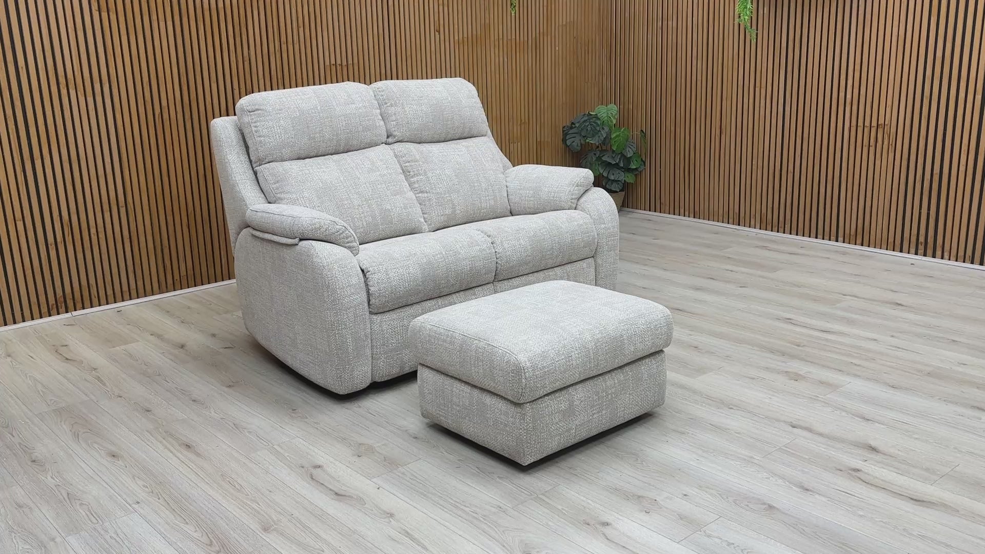Video showcasing the G Plan Kingsbury’s build quality, fabric texture, and the storage capacity of the matching footstool.