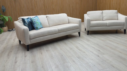 Product tour of the Oslo Vogue sofa set, highlighting the comfort, build quality, and texture of the velvet upholstery.
