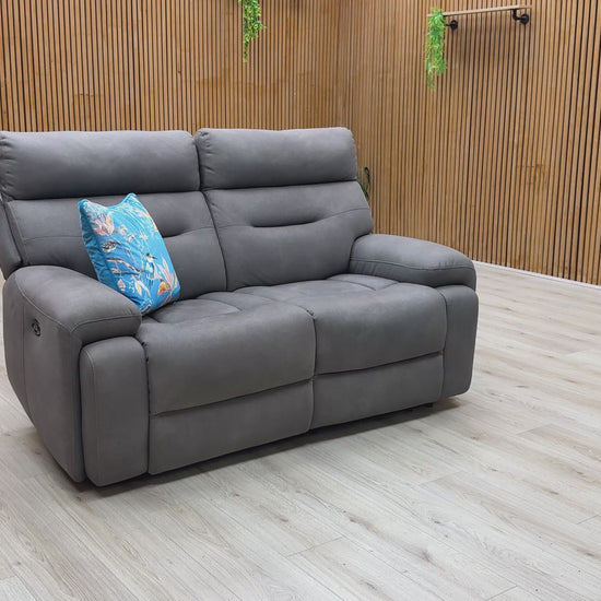 Video demonstrating the use of the power reclining, power headrest, and media features like Bluetooth and wireless charging.