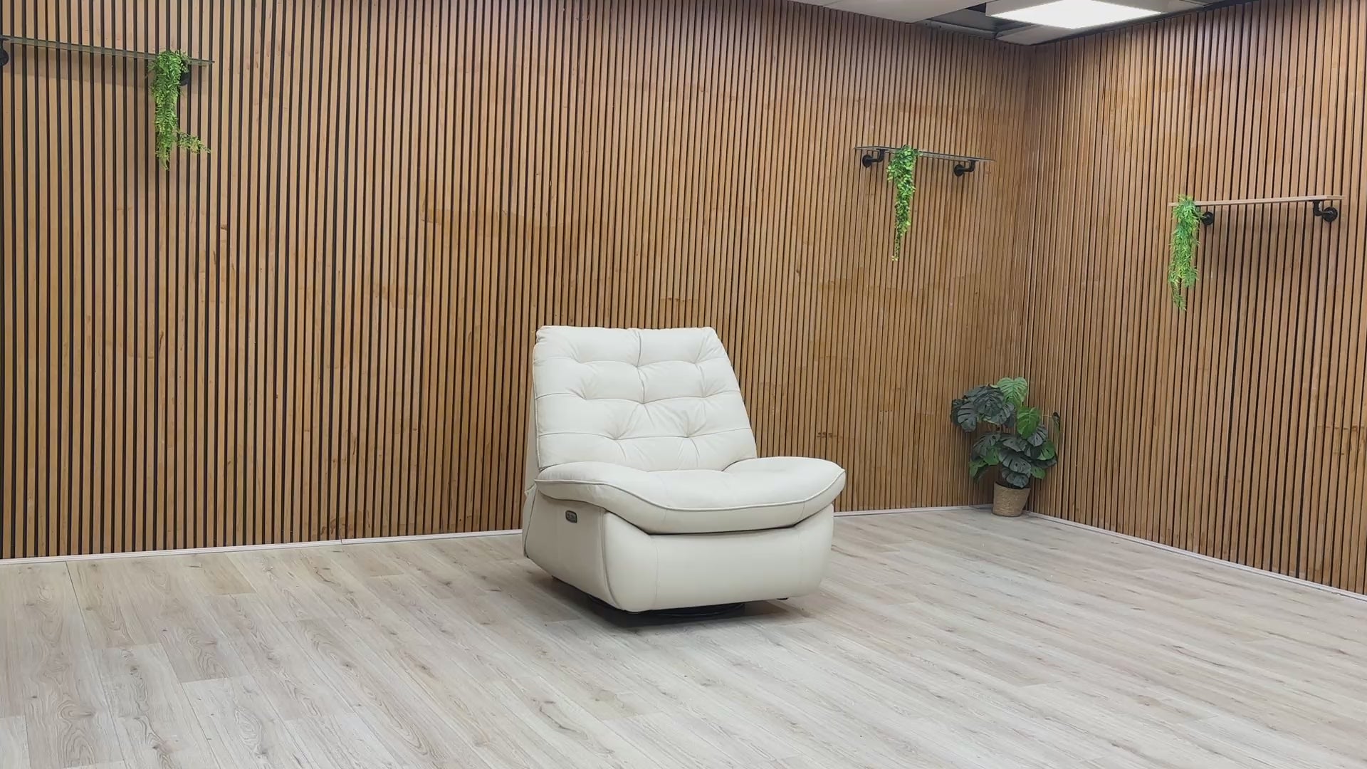 Video demonstration of the smooth swivel and power reclining motion of the Ozzy chair.