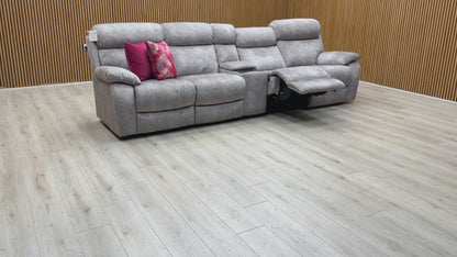 Video demonstration of the World of Leather ‘Komodo’ power recliners and power headrest functionality.