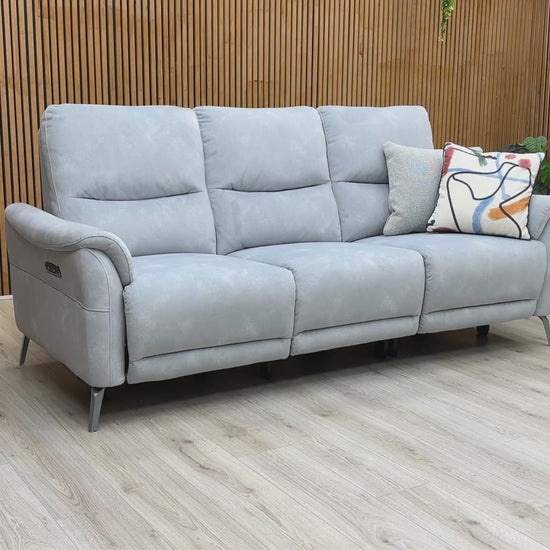 Video demonstrating the power reclining mechanism and integrated Bluetooth speaker audio.