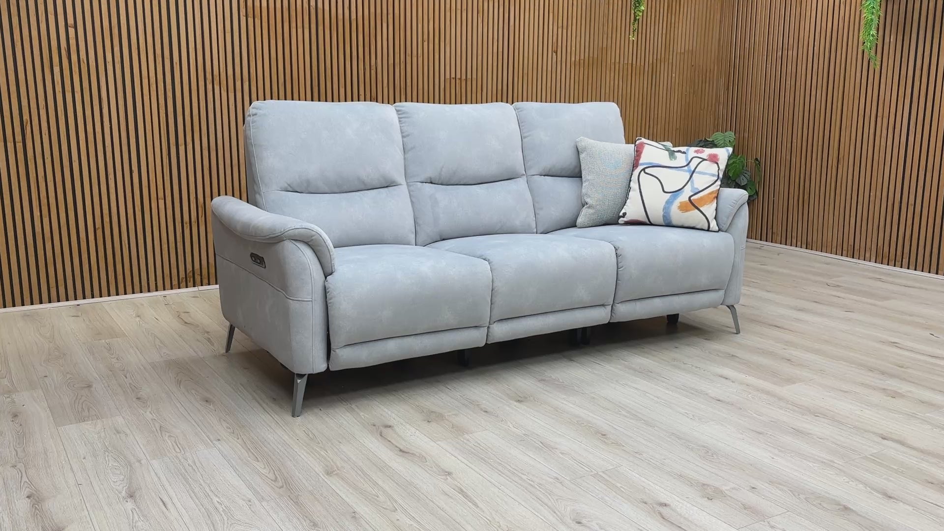 Video demonstrating the power reclining mechanism and integrated Bluetooth speaker audio.