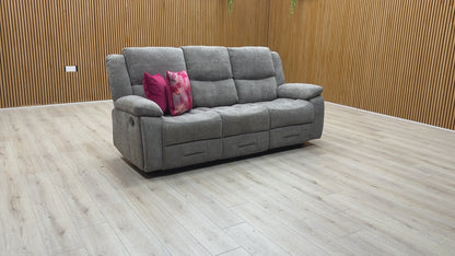 Product feature video demonstrating the manual reclining action and the functionality of the integrated drop-down cup holder console.