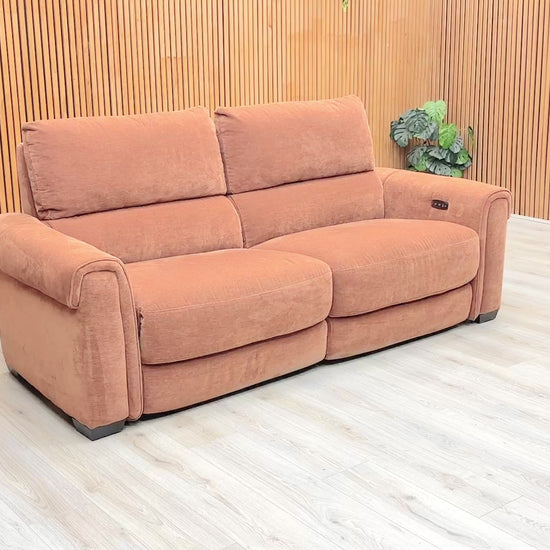 Video demonstrating the smooth dual independent power reclining mechanism of the Nixon 3-seater.