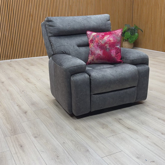 Video tour showcasing the velvet texture and deep-seated comfort of the ‘Cinemax’ chair.