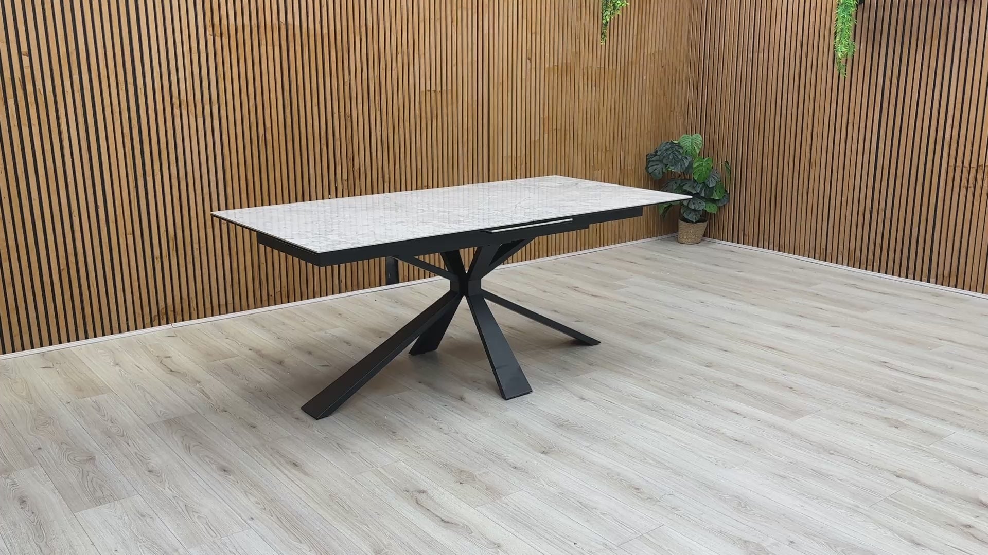 Video preview demonstrating the pop-up extension mechanism of the Crete dining table.