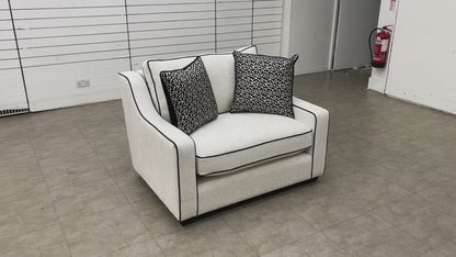 'Celine' Fabric Tuzzi Ivory Mchrome Scat Eb Cp Snuggler