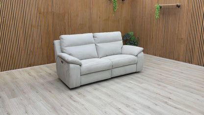 Video of smooth, electric movement of the power recline function on the Nicoletti Pepino sofa