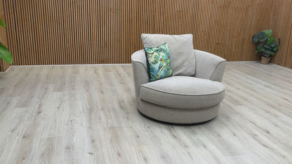 Video showcasing the smooth 360-degree swivel action and the plush texture of the silver Kingston fabric.