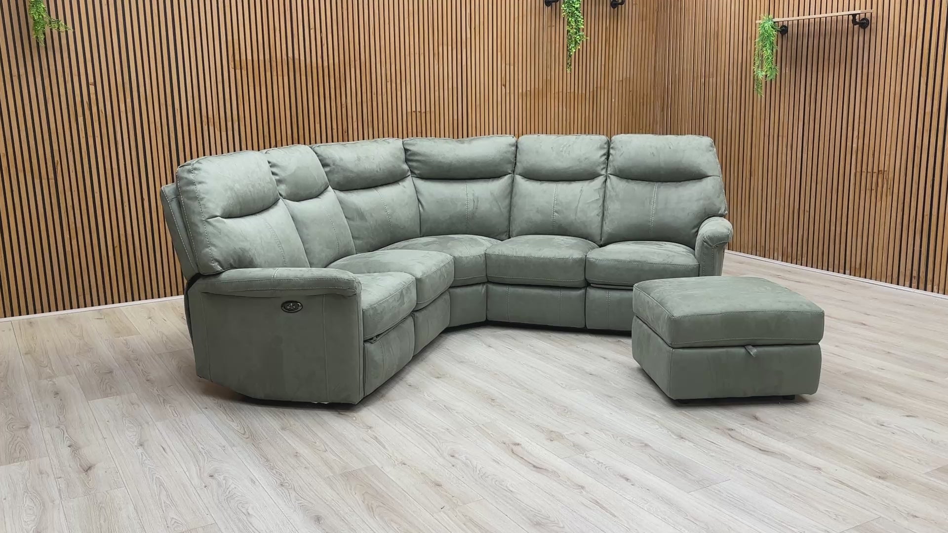 Video demonstration of the smooth power reclining function and the storage footstool lid opening.