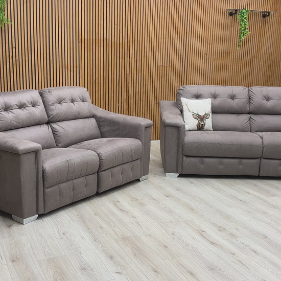 Video of smooth action of the La-Z-Boy manual recline function.