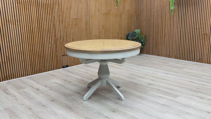 Furnitureland ‘Hamilton’ Solid Oak Round Fixed Dining Table