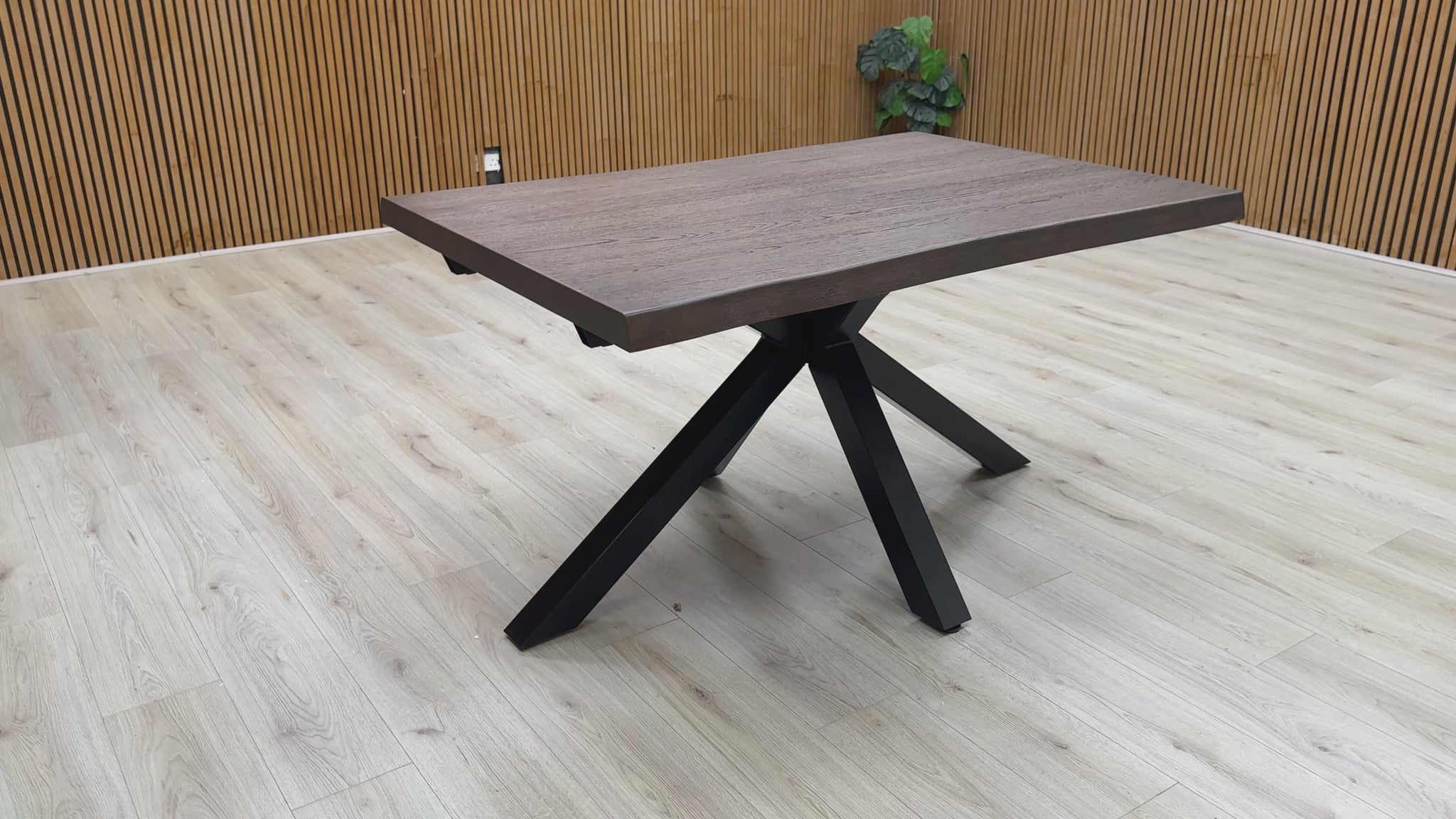 Video detailing the live edge and overall design of the 'Mars' Dark Oak Dining Table.