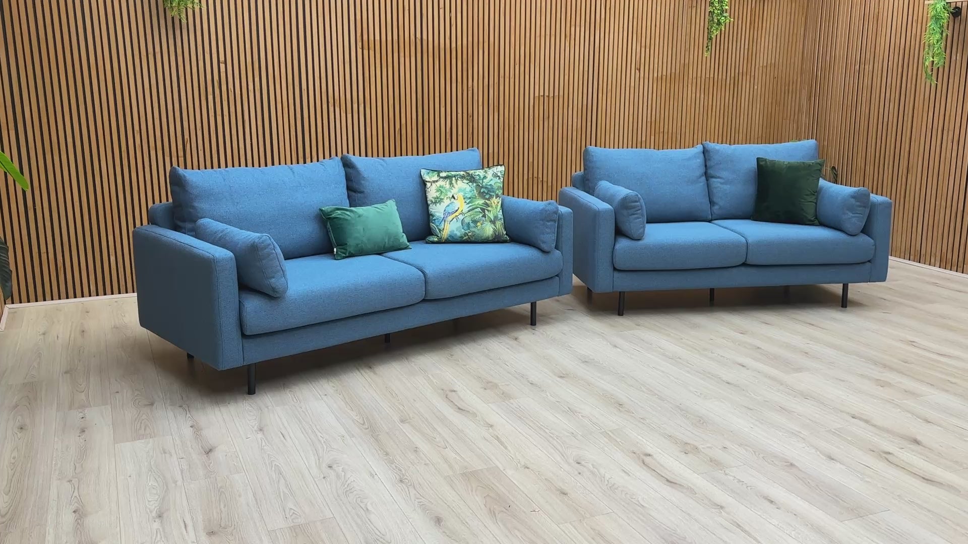 Video demonstrating the features and comfort of the ‘Wren’ Navy Blue Fabric Sofa Set.