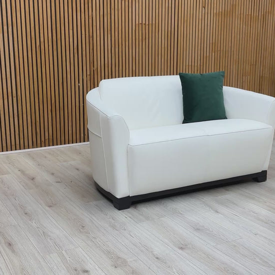 video demonstrating the soft leather texture and premium Italian craftsmanship of the Ketty sofa.