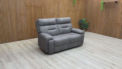 Video preview demonstrating the smooth operation of the power reclining and adjustable power headrests.