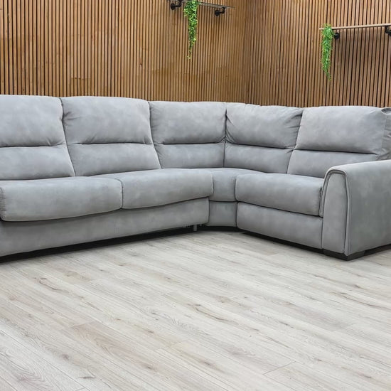Video demonstrating the transition from corner sofa to bed and the smooth power recliner mechanism.