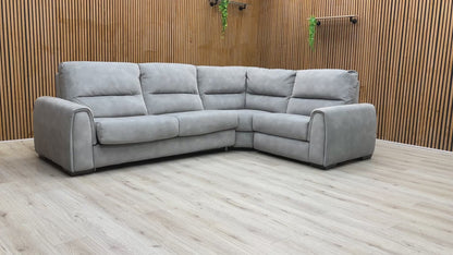 Video demonstrating the transition from corner sofa to bed and the smooth power recliner mechanism.