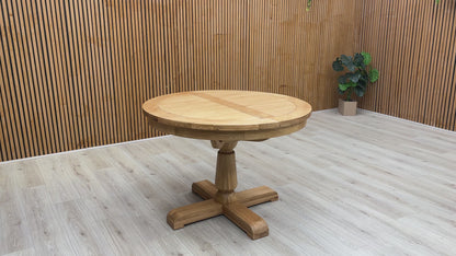 Furnitureland ‘Augusta’ Solid Oak 110cm Round Extending Dining Table with Wooden Legs