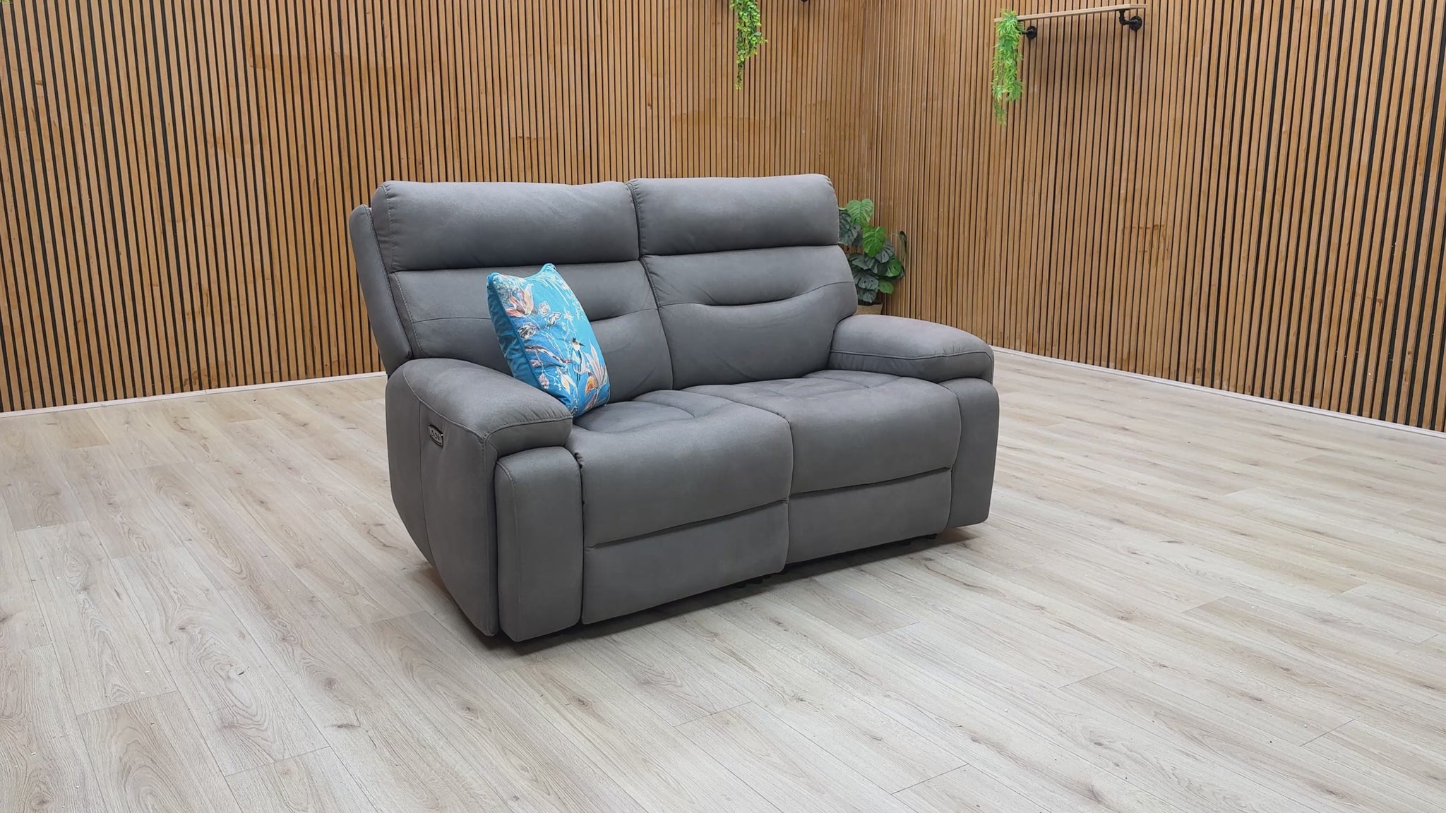 Video demonstrating the function of the power recliner mechanism.