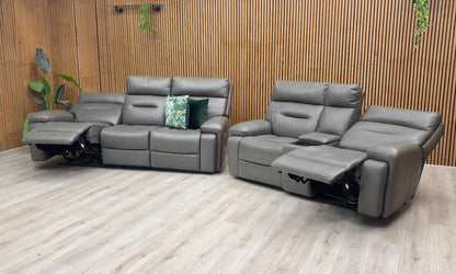 Lifestyle shot of the full 3+2 set.